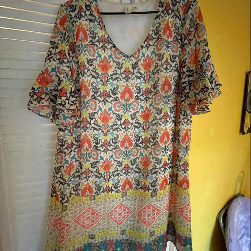 Size 1X fully lined knee length spring dress by Tacera